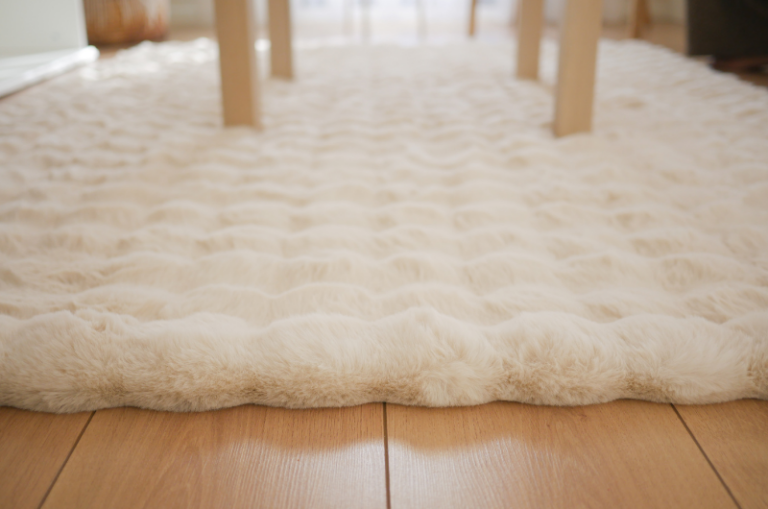 how to clean wool area rugs