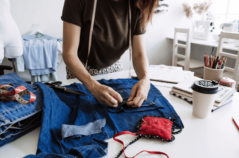 Clothing Repairs and suit Alterations Work